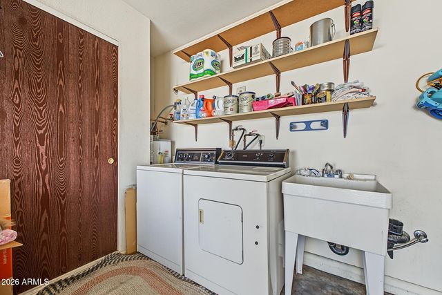 863 S 80TH Street, Mesa, AZ 85208