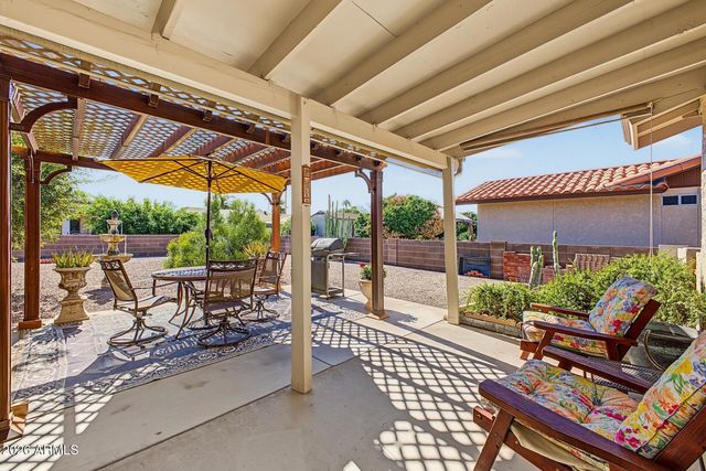 863 S 80TH Street, Mesa, AZ 85208