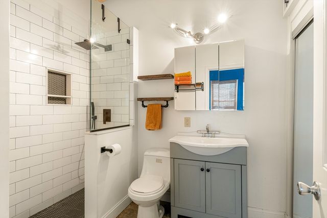 10 Cottage St 2, Boston, MA 02128