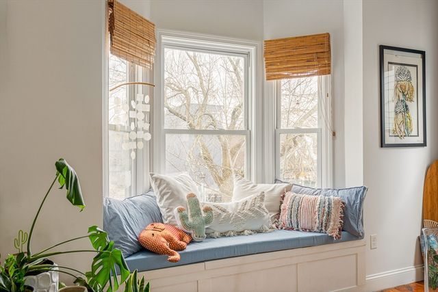 10 Cottage St 2, Boston, MA 02128