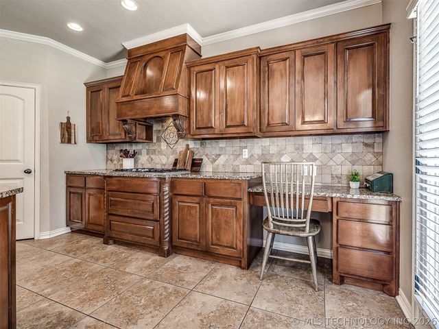8255 N 70th East Court, Owasso, OK 74055