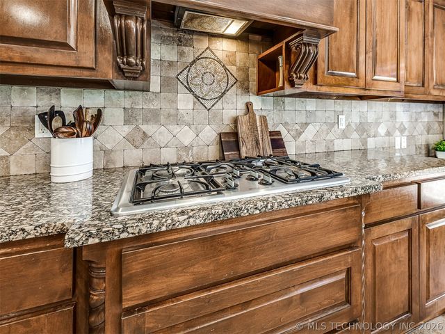8255 N 70th East Court, Owasso, OK 74055