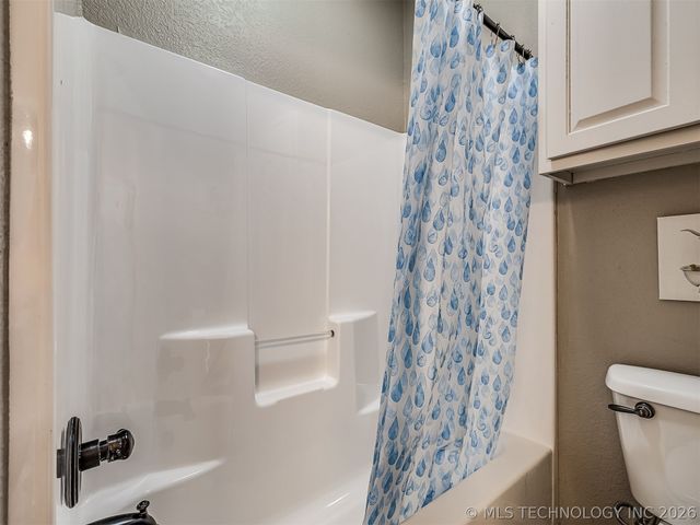 8255 N 70th East Court, Owasso, OK 74055