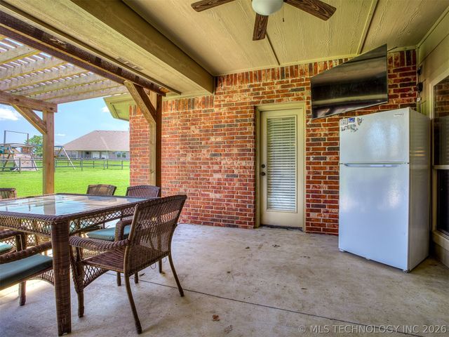 8255 N 70th East Court, Owasso, OK 74055