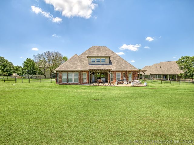 8255 N 70th East Court, Owasso, OK 74055