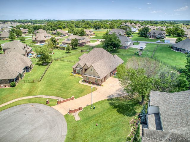 8255 N 70th East Court, Owasso, OK 74055