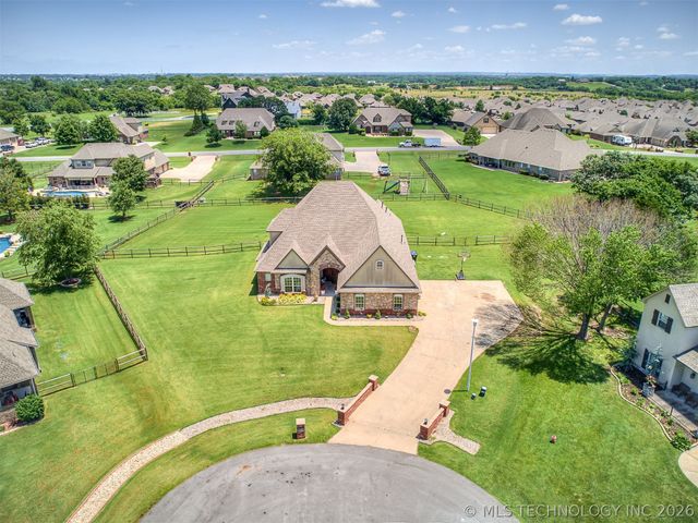 8255 N 70th East Court, Owasso, OK 74055