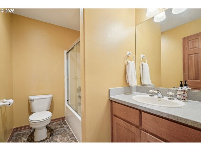 940 EXPLORER Ave, Molalla, OR 97038