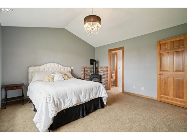 940 EXPLORER Ave, Molalla, OR 97038