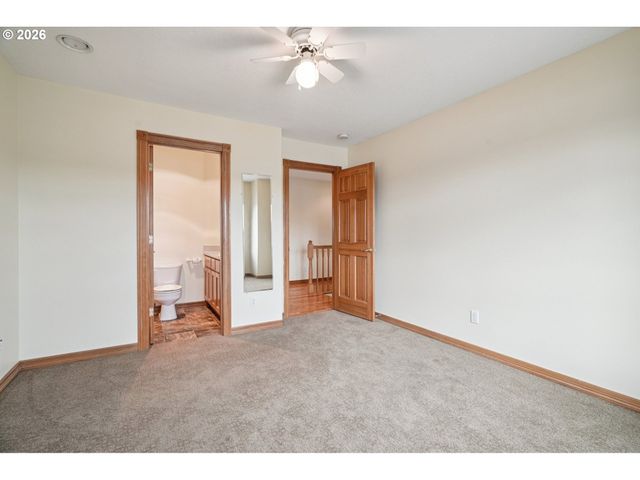 940 EXPLORER Ave, Molalla, OR 97038