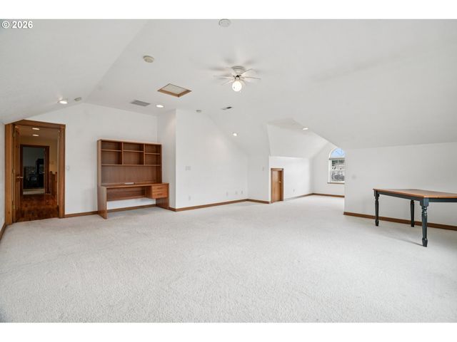 940 EXPLORER Ave, Molalla, OR 97038