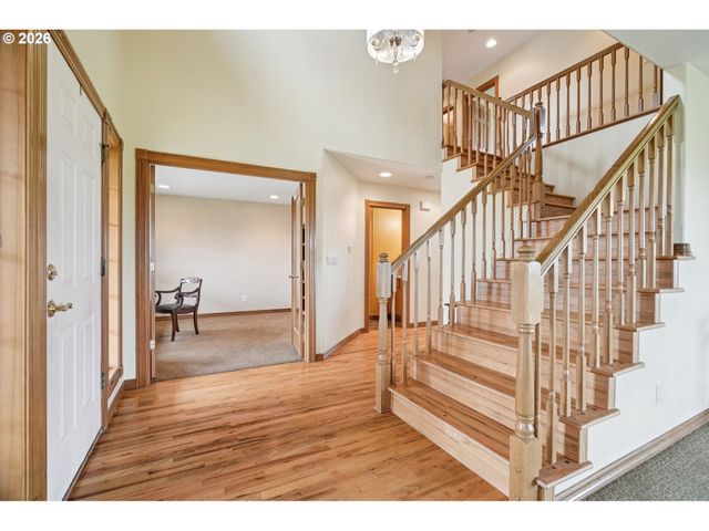 940 EXPLORER Ave, Molalla, OR 97038