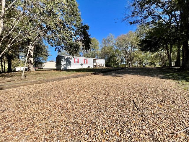 304 Wildwind Street, Gun Barrel City, TX 75156