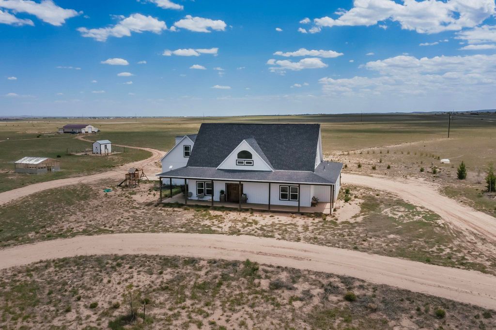 420 BASSETT Boulevard, Edgewood, NM 87015