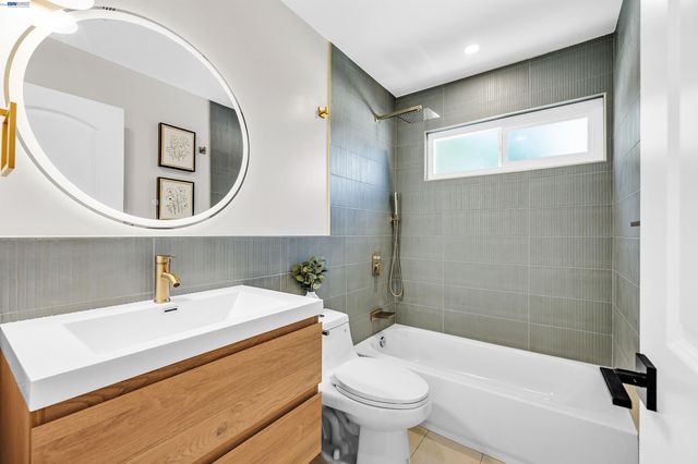 3153 Cochise Way, Pleasanton, CA 94588