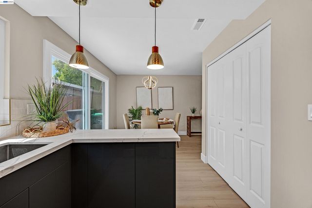 3153 Cochise Way, Pleasanton, CA 94588