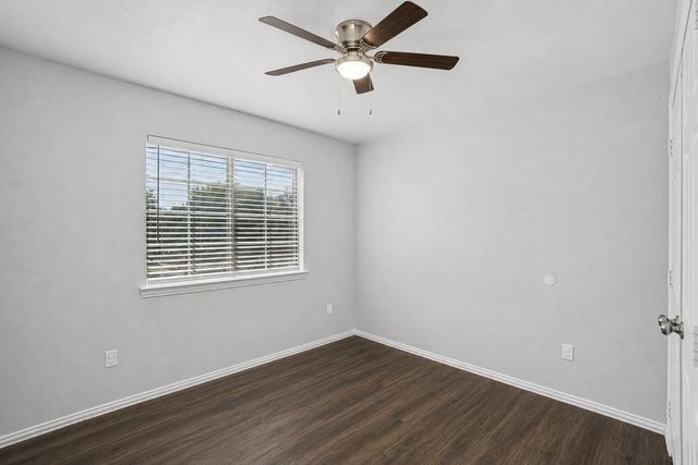 4021 Preferred Place, Dallas, TX 75237
