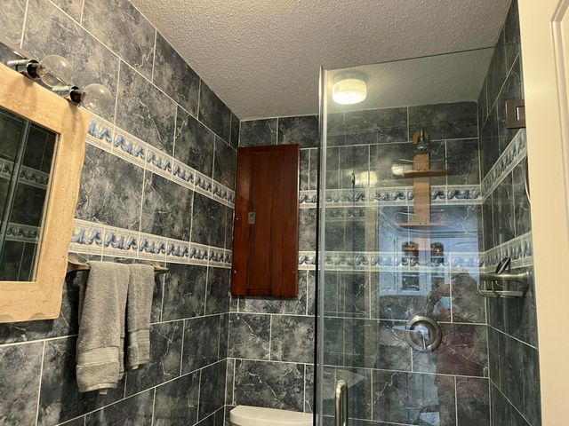 915 Riverwood Lane, Jupiter, FL 33458