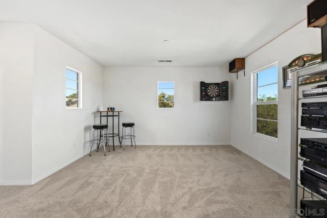 475 Taylor Dr, Oceanside, CA 92056