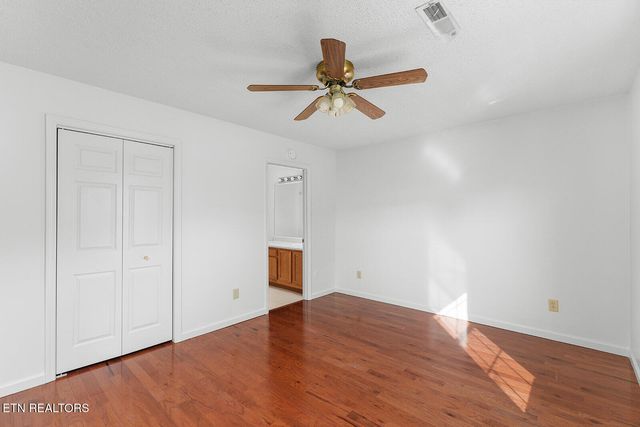 8025 Fenton Way, Powell, TN 37849