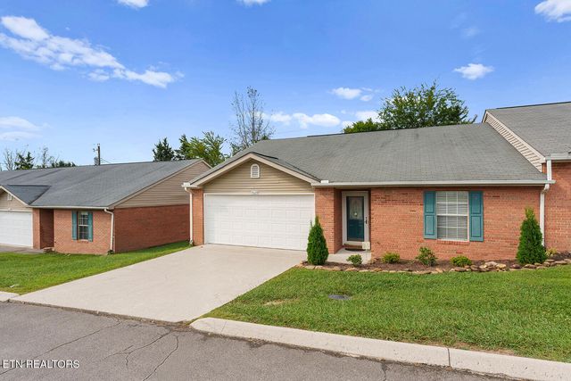 8025 Fenton Way, Powell, TN 37849