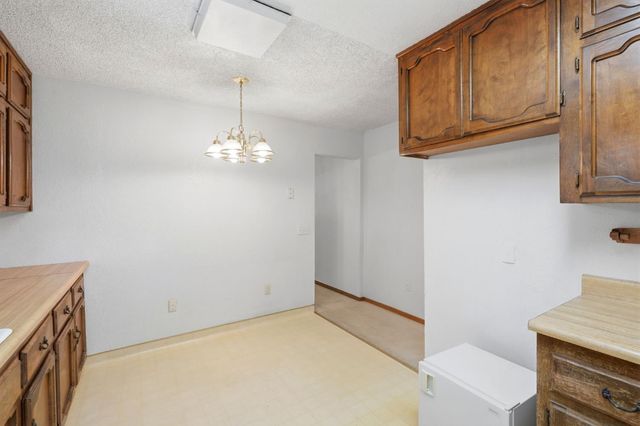 509 West Avenue, Sanger, CA 93657