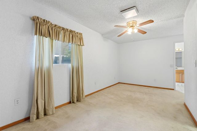 509 West Avenue, Sanger, CA 93657