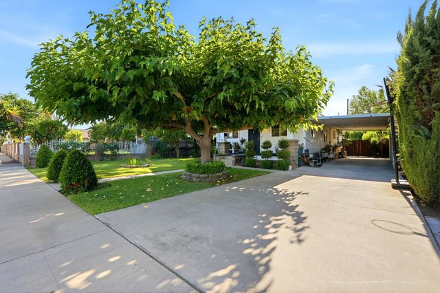 509 West Avenue, Sanger, CA 93657