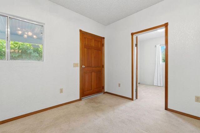 509 West Avenue, Sanger, CA 93657