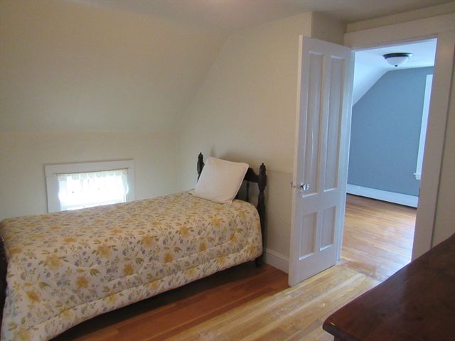 260 Newbury Ave, Quincy, MA 02171