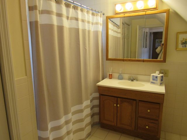 260 Newbury Ave, Quincy, MA 02171