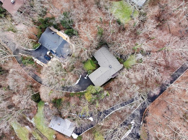 41 Spring Hollow Road, Centerport, NY 11721