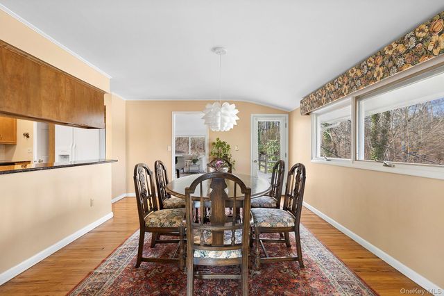 41 Spring Hollow Road, Centerport, NY 11721