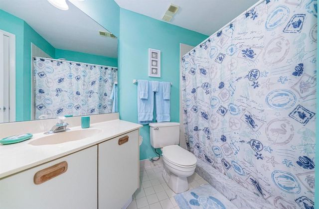 6050 BAHIA DEL MAR CIRCLE 120, St Petersburg, FL 33715