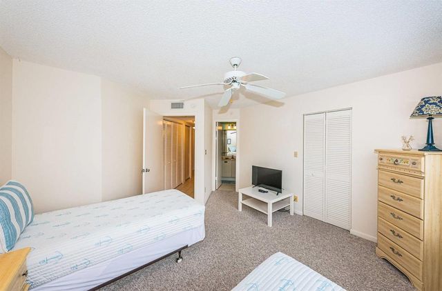 6050 BAHIA DEL MAR CIRCLE 120, St Petersburg, FL 33715