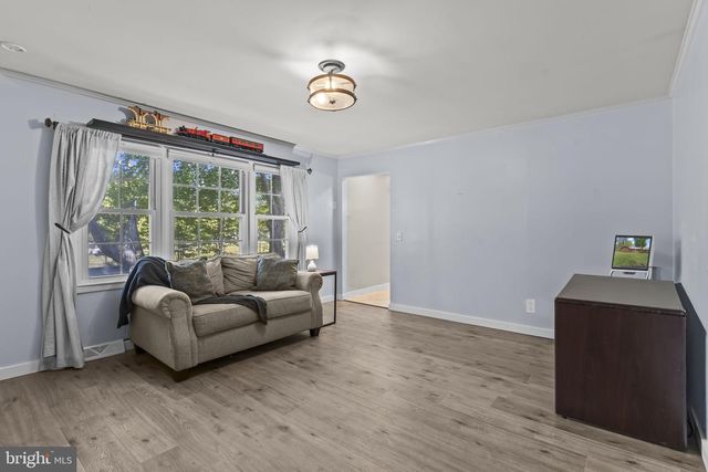 8221 HICKORY DR, King George, VA 22485