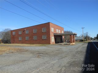 3000 Margrace Avenue, Kings Mountain, NC 28086