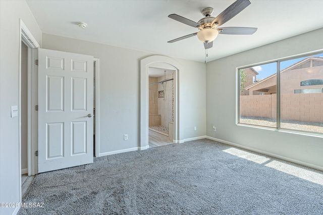 6443 W Elk Falls Way, Tucson, AZ 85757