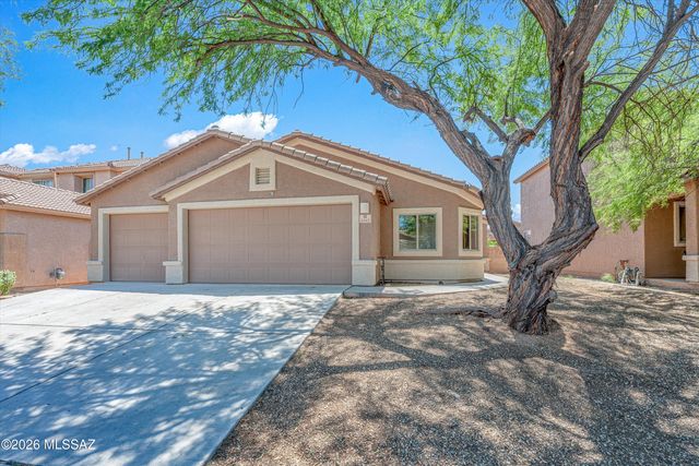 6443 W Elk Falls Way, Tucson, AZ 85757
