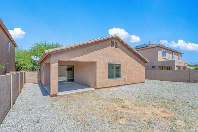 6443 W Elk Falls Way, Tucson, AZ 85757