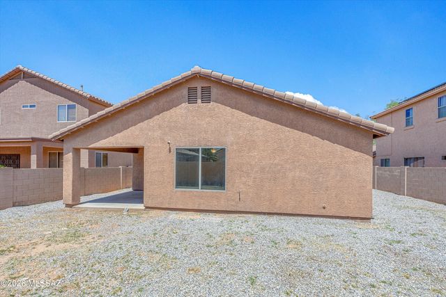 6443 W Elk Falls Way, Tucson, AZ 85757