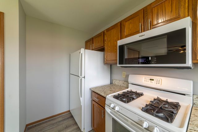 11712 S Magoun Drive, St. John, IN 46373