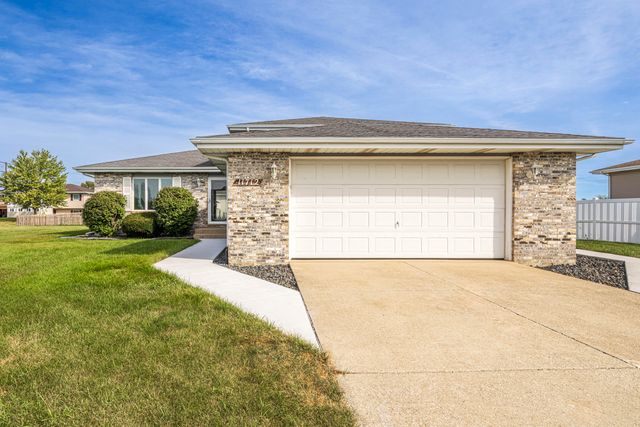 11712 S Magoun Drive, St. John, IN 46373