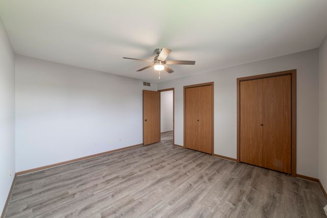 11712 S Magoun Drive, St. John, IN 46373