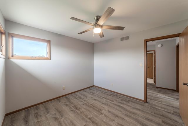 11712 S Magoun Drive, St. John, IN 46373