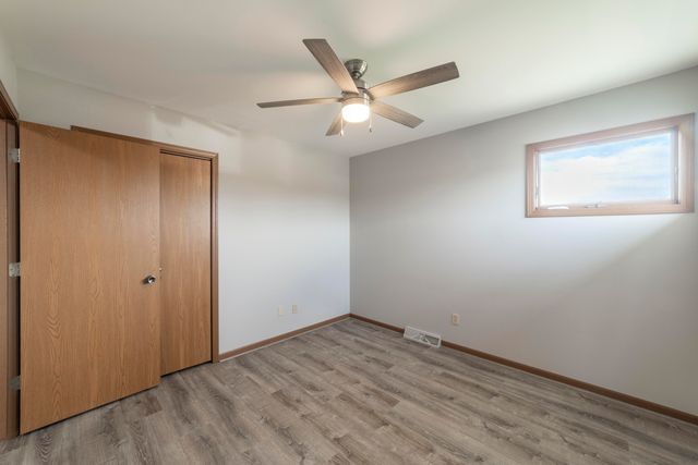 11712 S Magoun Drive, St. John, IN 46373