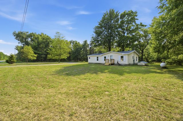 3461 Steiner Road, Fruitport, MI 49415