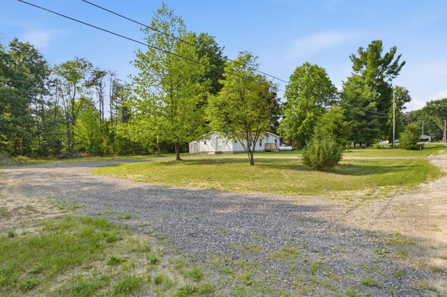 3461 Steiner Road, Fruitport, MI 49415