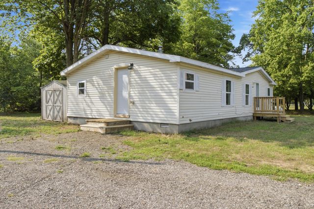 3461 Steiner Road, Fruitport, MI 49415