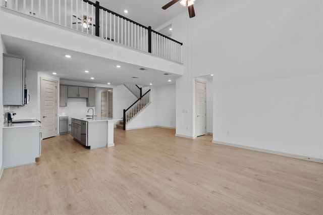 216 Mystic Canyon LN, Georgetown, TX 78628